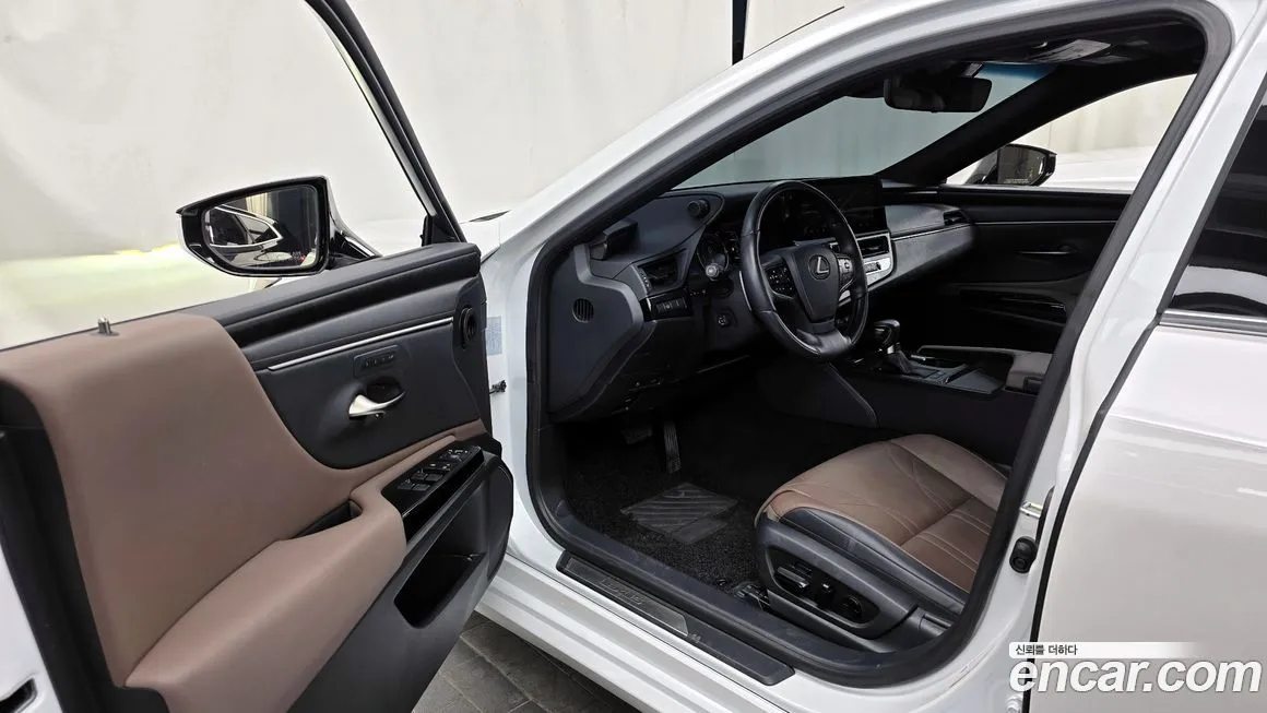 Lexus ES 2023 из KR, фото 5