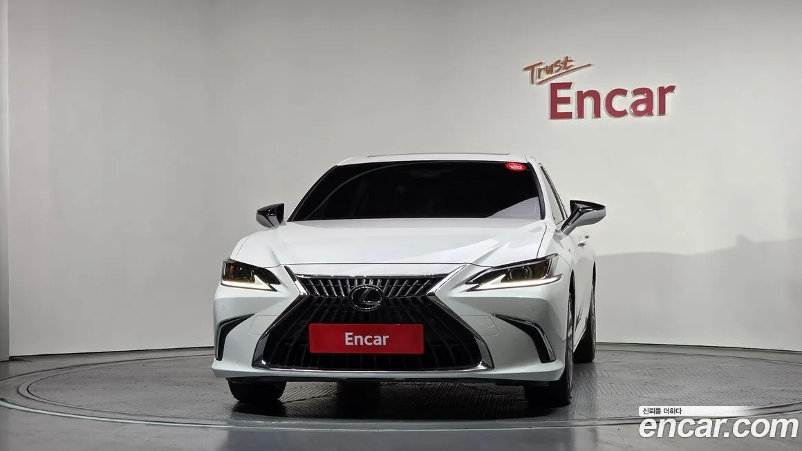 Lexus ES 2023 из KR, фото 9