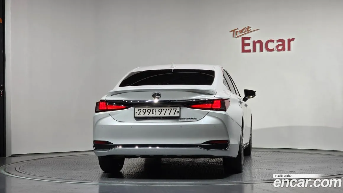 Lexus ES 2023 из KR, фото 4