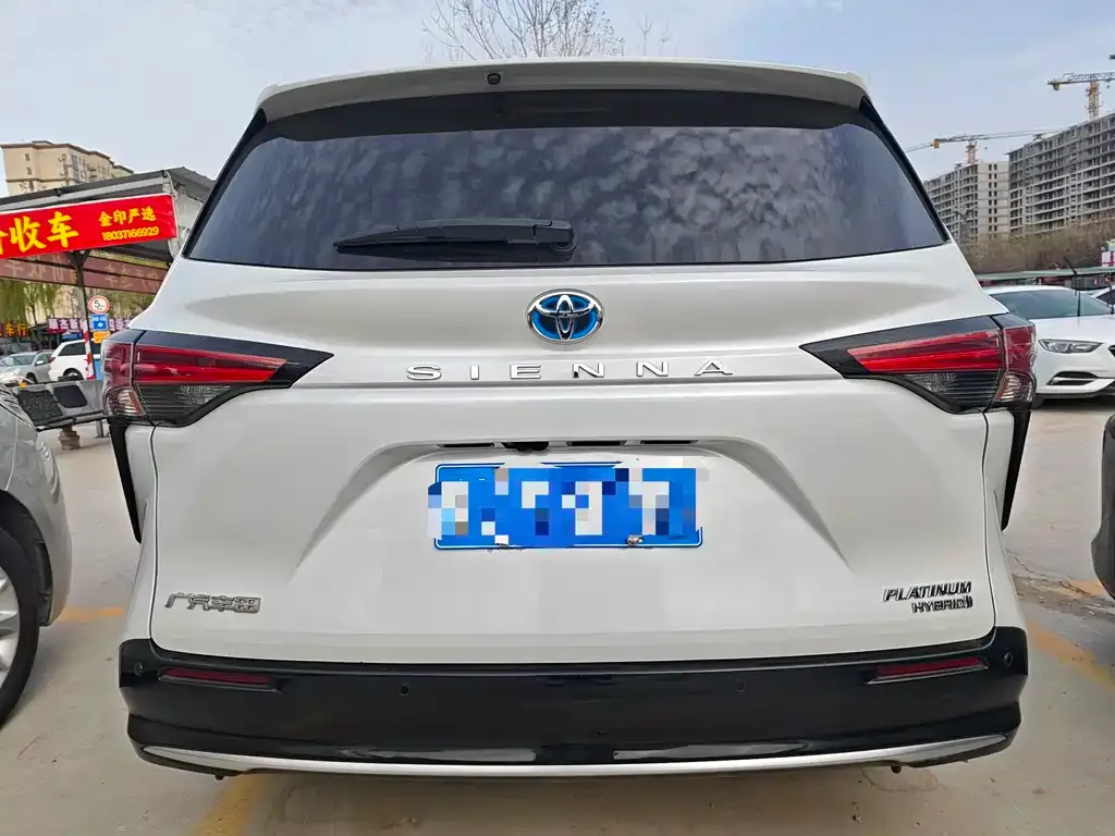 Toyota Sienna 2023 из CN, фото 7