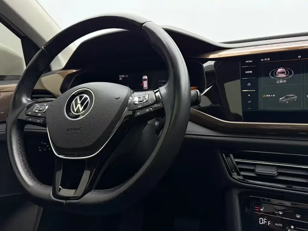 Volkswagen Tharu — фото 6