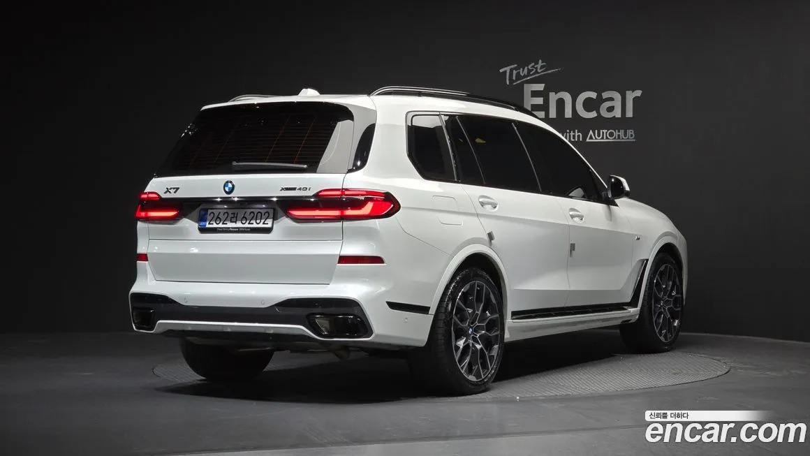 BMW X7 — фото 3