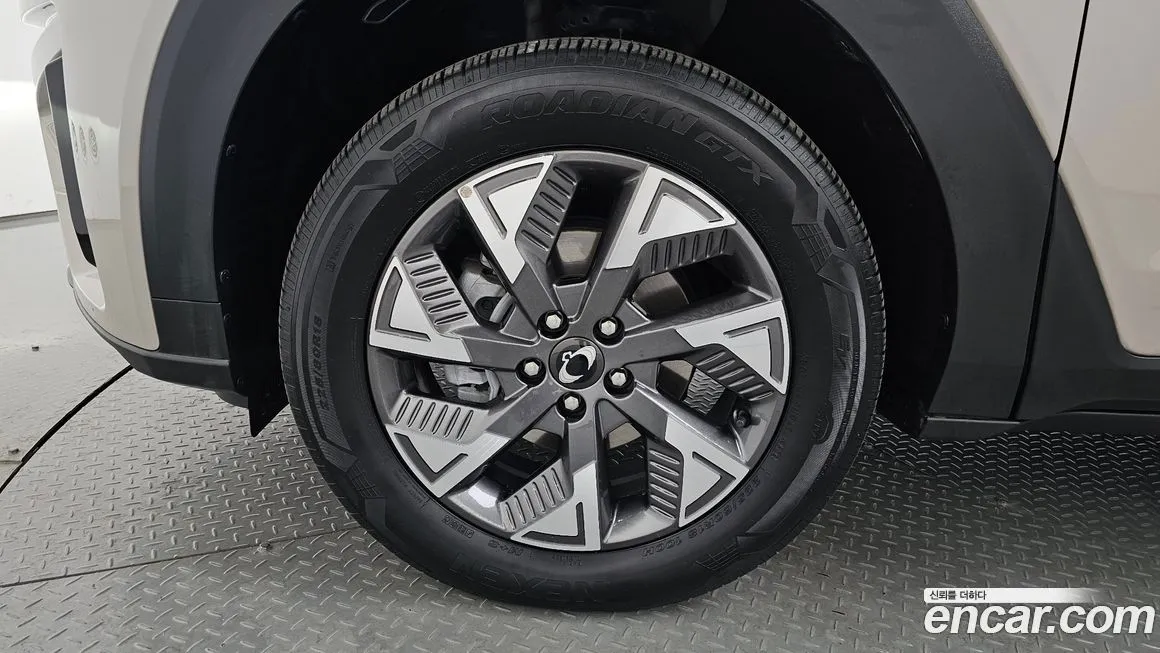 KG Mobility (Ssangyong) Torres 2024 из KR, фото 6