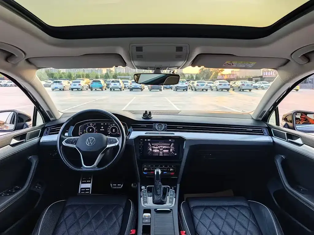 Volkswagen Magotan GTE PHEV 2023 из CN, фото 5