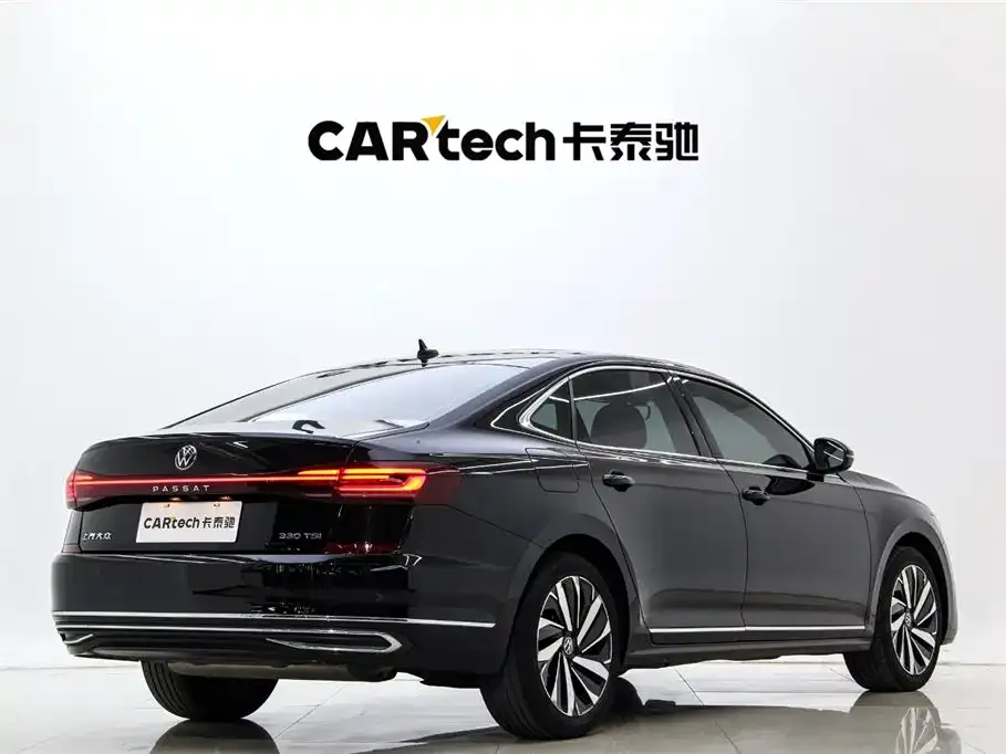 Volkswagen Passat — фото 10