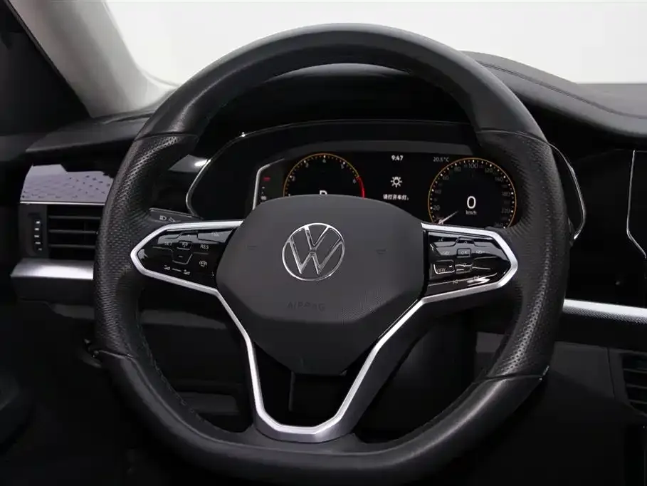 Volkswagen Passat — фото 3