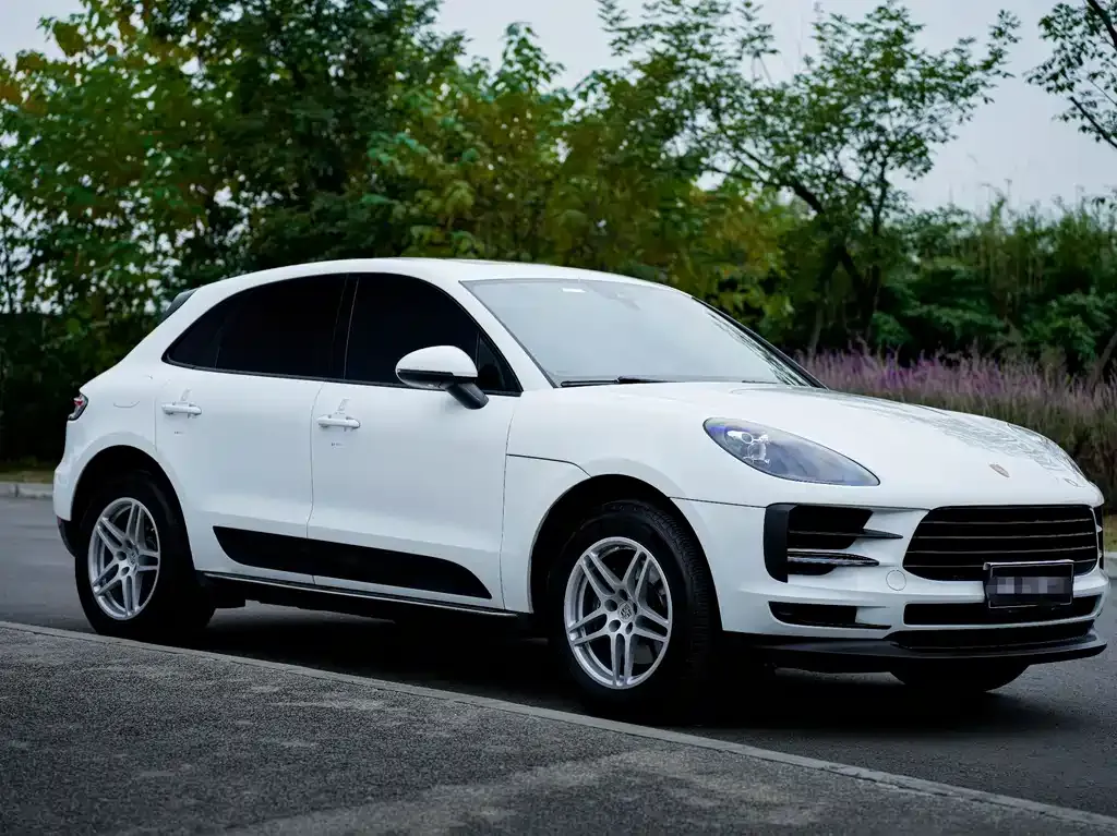 Porsche Macan — фото 10