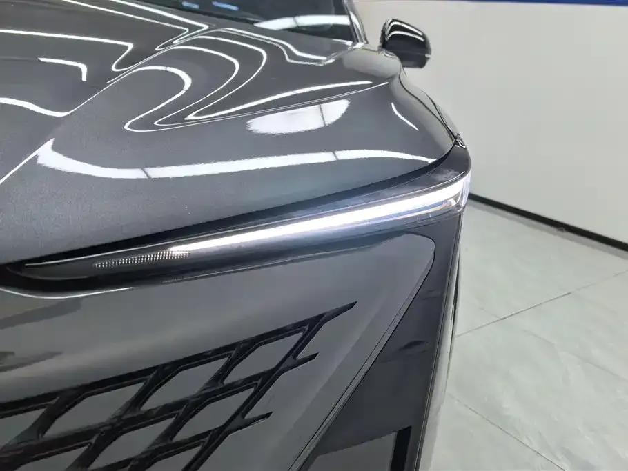 Changan UNI-T 2023 из CN, фото 2