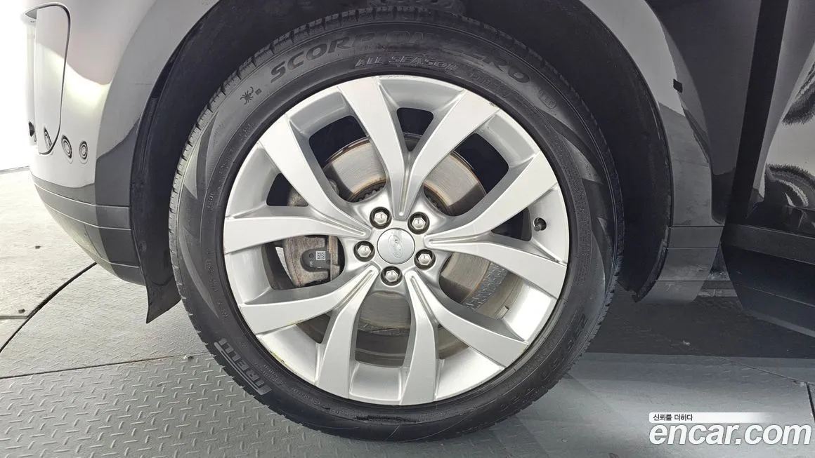 Land Rover Range Rover Evoque 2022 из KR, фото 8