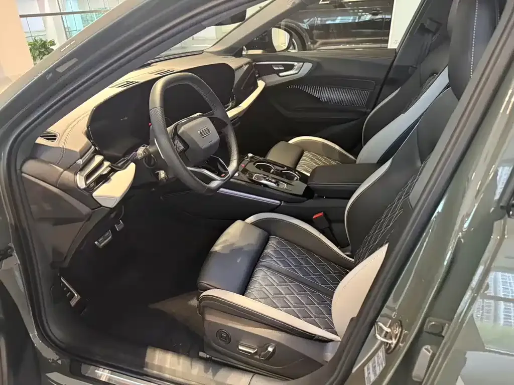 Audi A5L 2025 из CN, фото 8