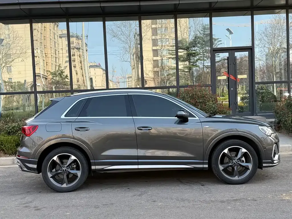 Audi Q3 2022 из CN, фото 9