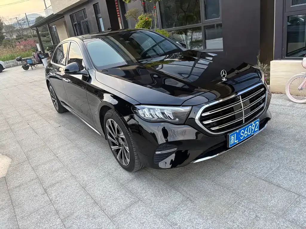 Mercedes-Benz E-Class 2024 из CN, фото 1