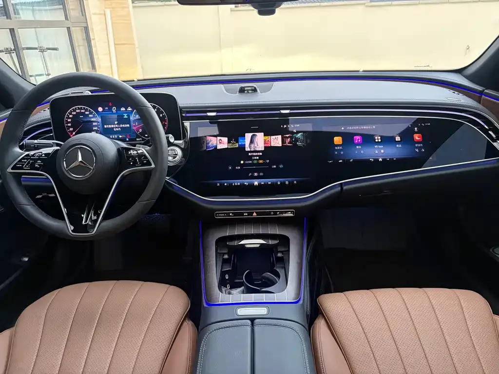 Mercedes-Benz E-Class 2024 из CN, фото 9