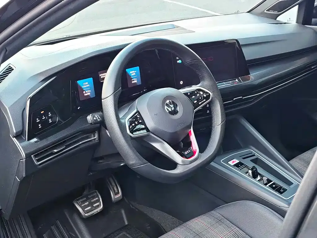 Volkswagen Golf GTI — фото 3