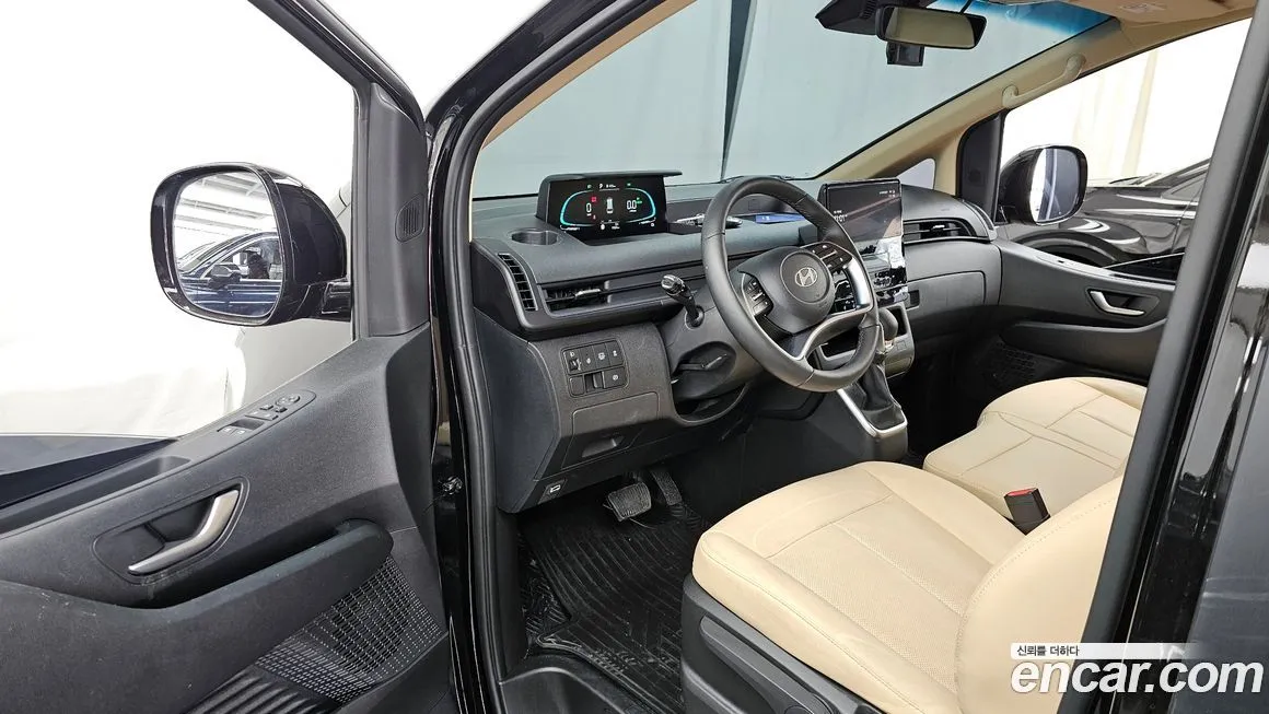 Hyundai Staria — фото 4