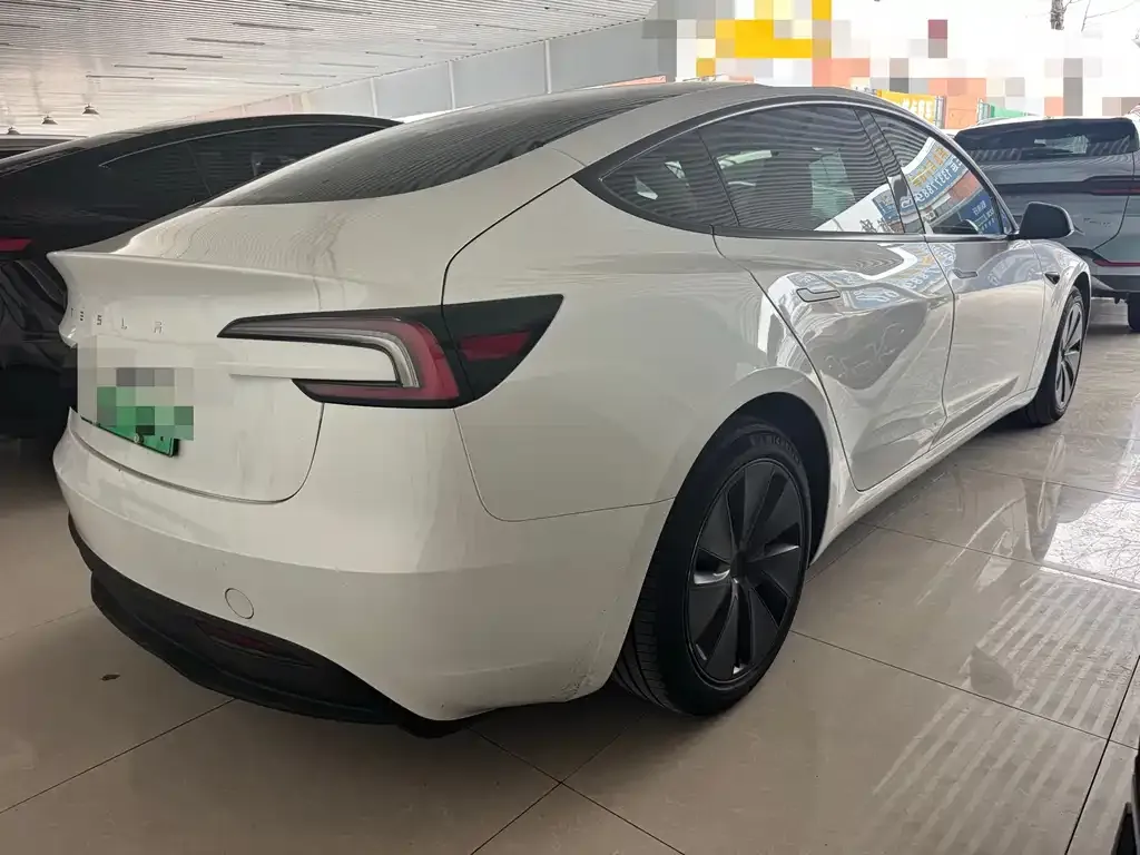 Tesla Model 3 2024 из CN, фото 10