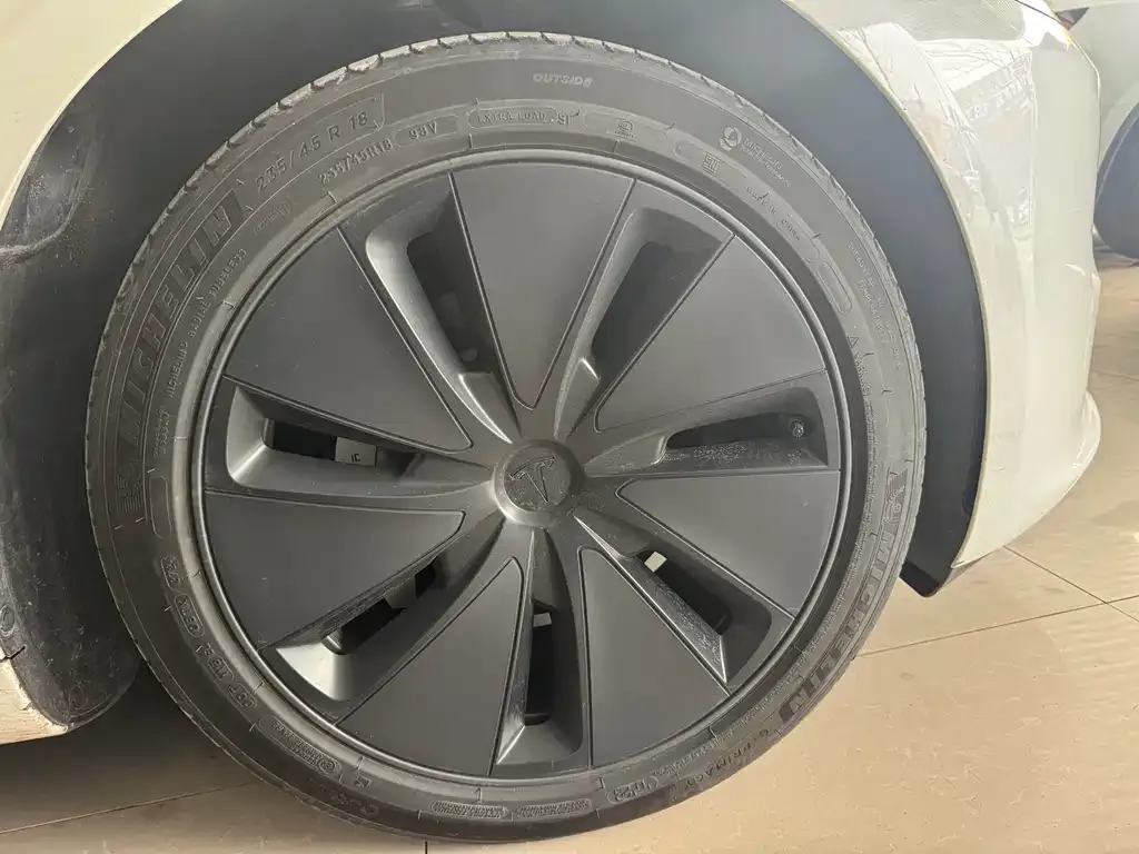 Tesla Model 3 2024 из CN, фото 8