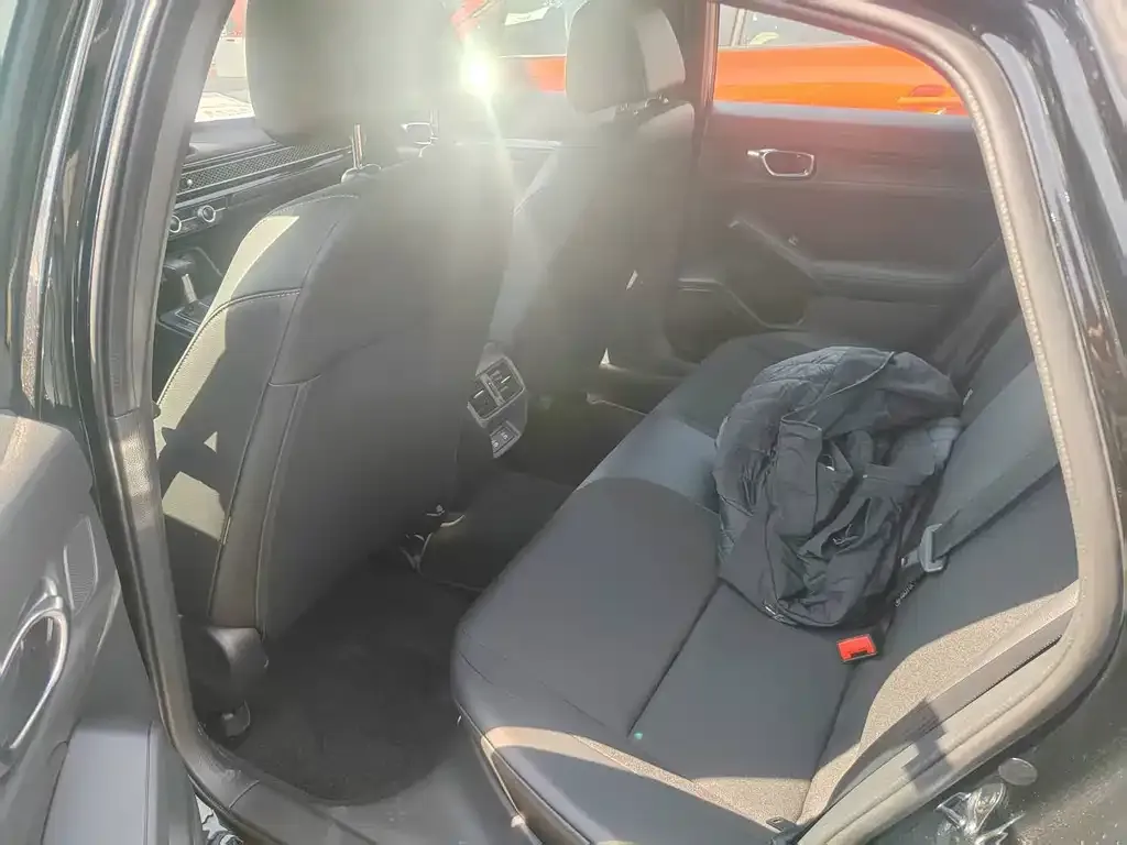 Honda Civic — фото 9