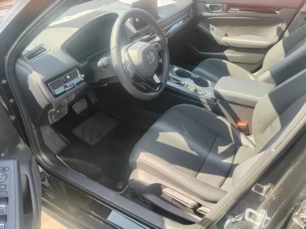 Honda Civic — фото 3