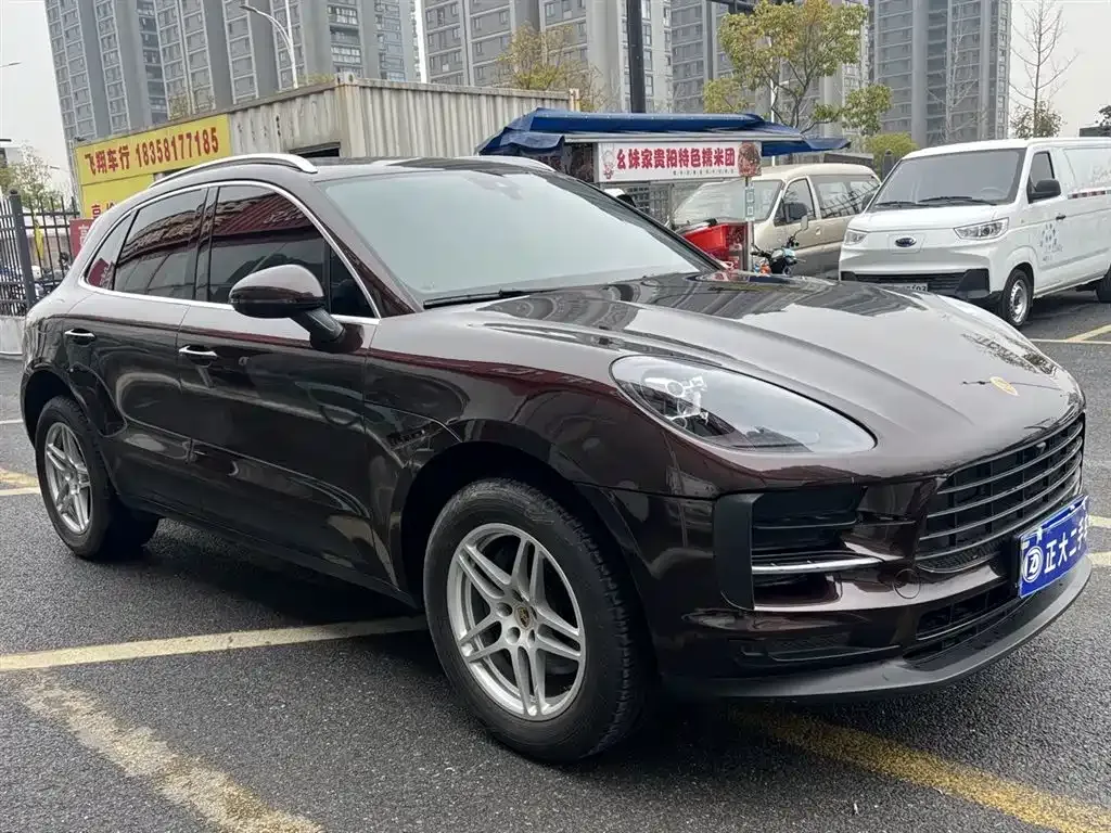 Porsche Macan — фото 9