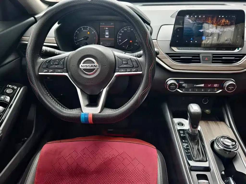 Nissan Teana — фото 10