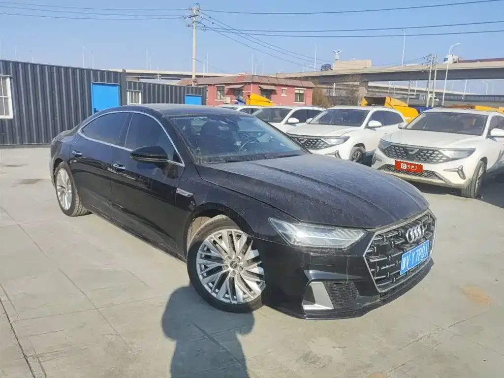 Audi A7L — фото 6