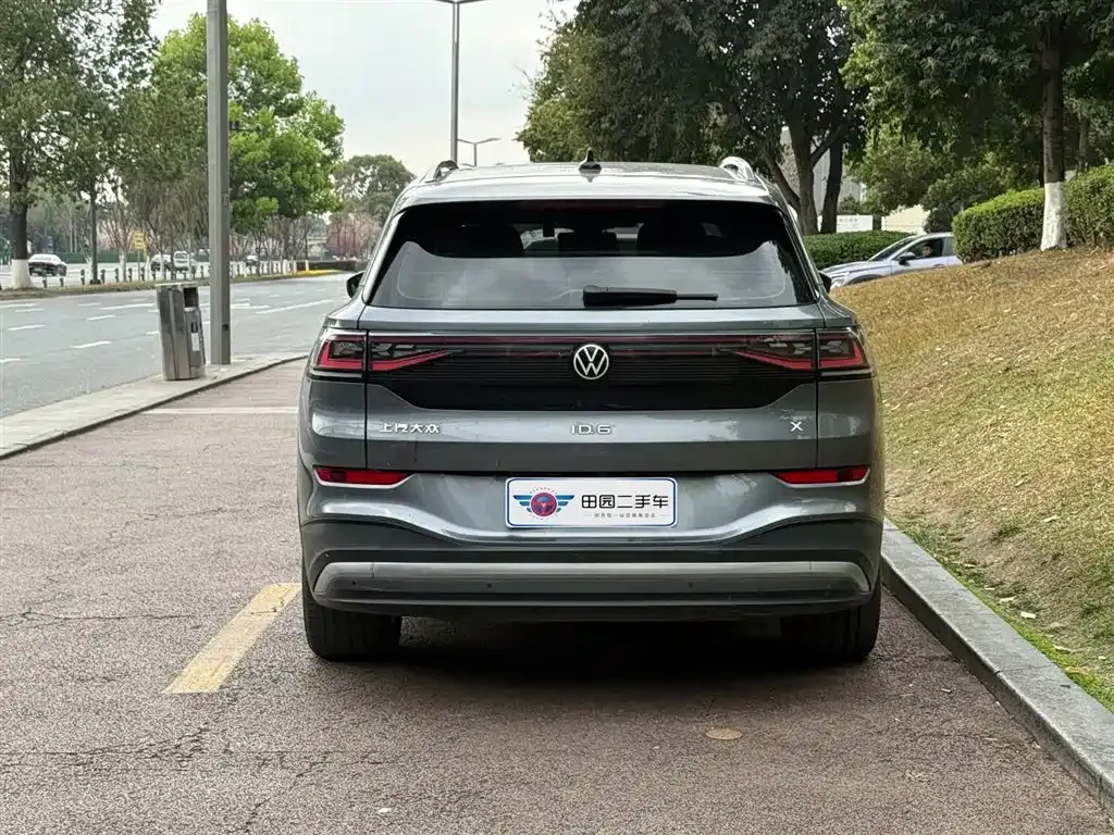 Volkswagen ID.6 X 2022 из CN, фото 6