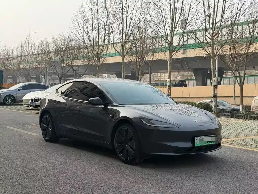Tesla Model 3 2024 из CN, фото 9