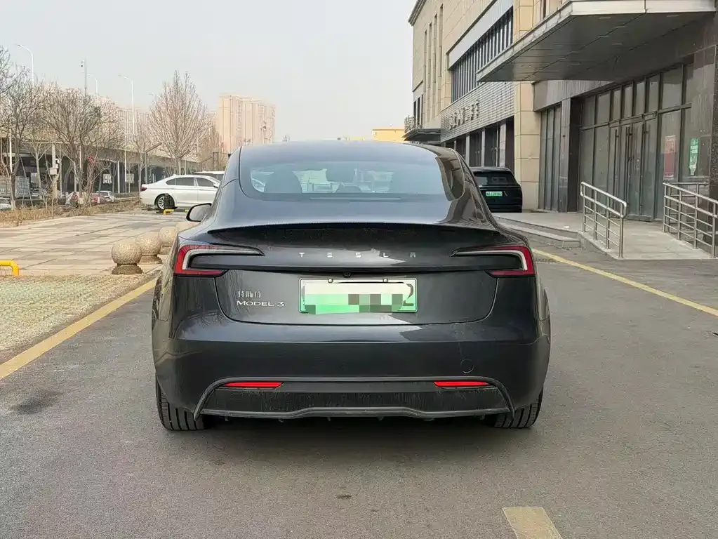 Tesla Model 3 2024 из CN, фото 7