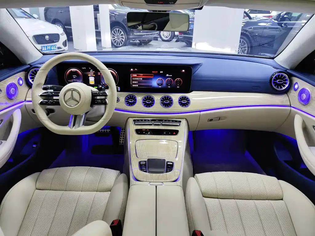 Mercedes-Benz E-Class (Import) — фото 9