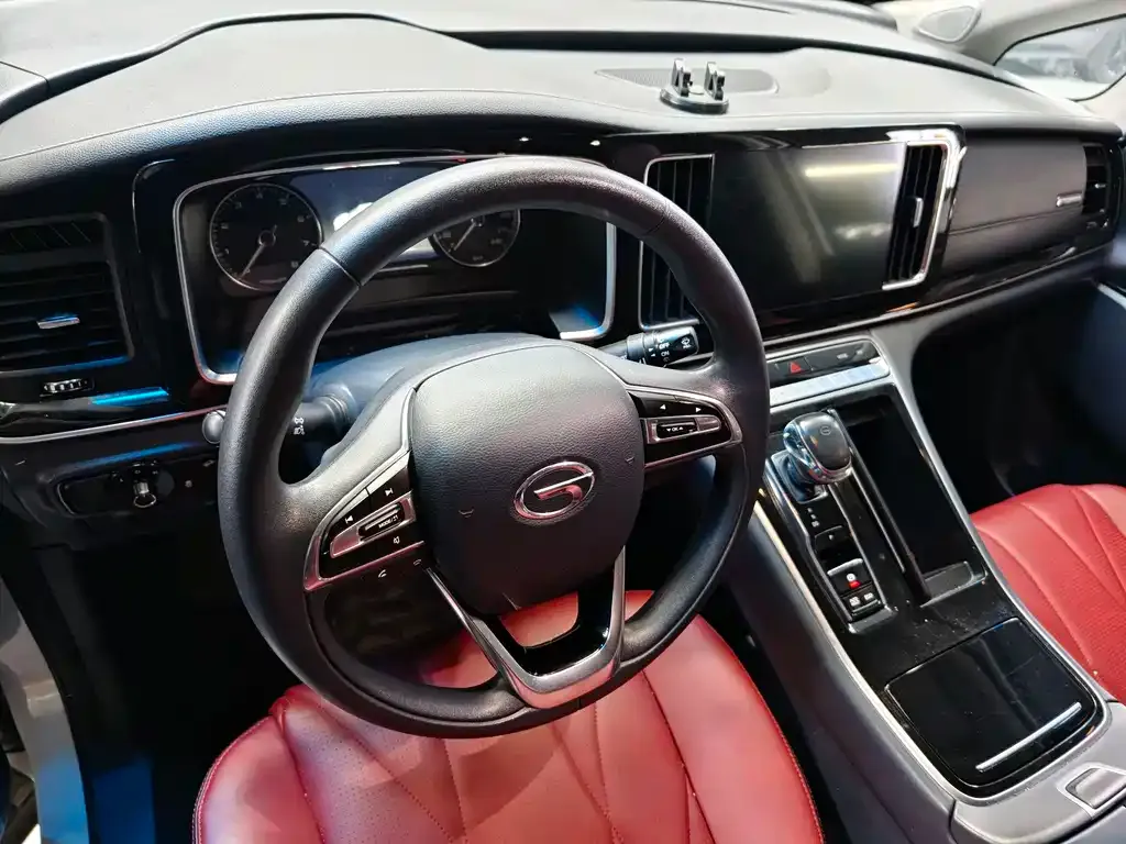 GAC Motor Trumpchi M8 — фото 5