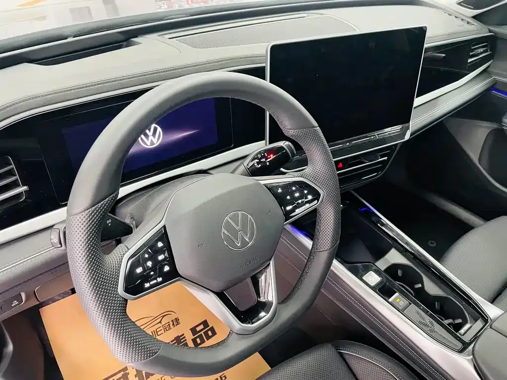 Volkswagen Passat — фото 9