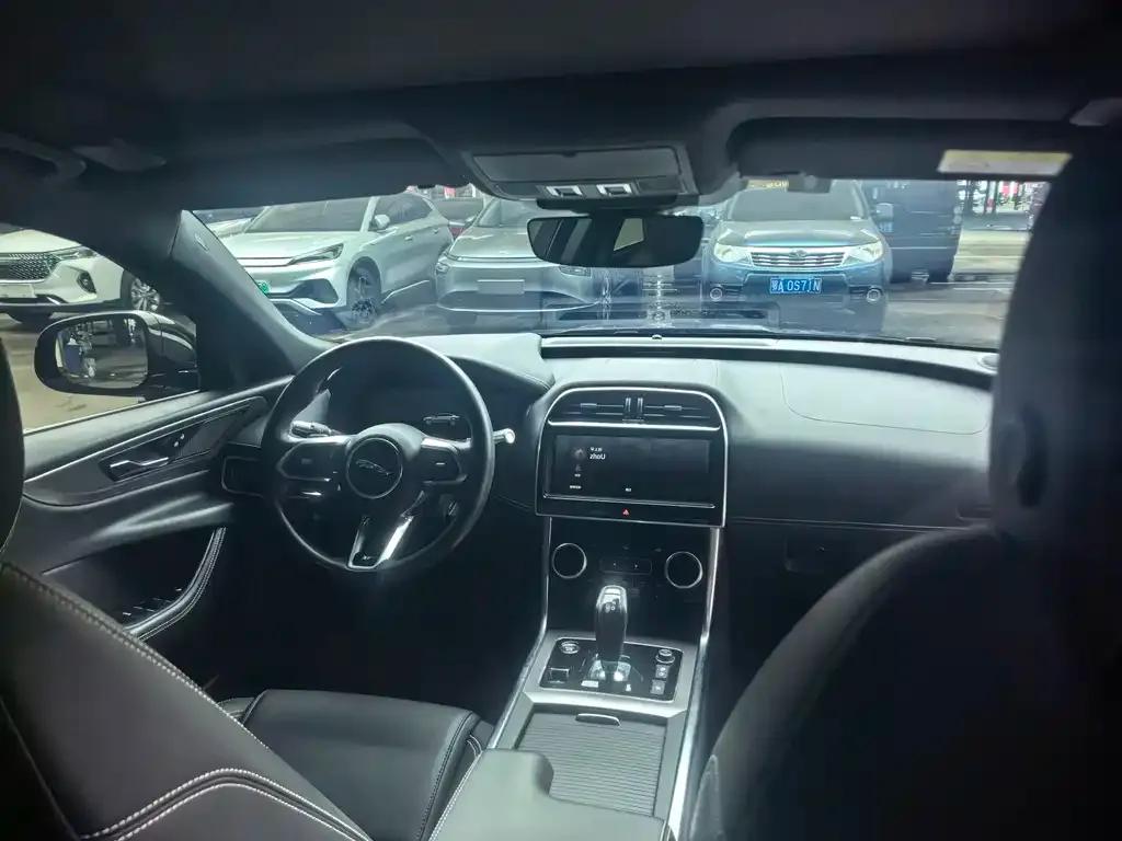 Jaguar XEL 2021 из CN, фото 2