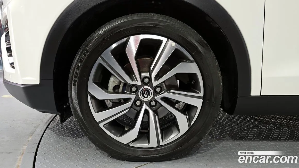 KG Mobility (Ssangyong) TIBOLI 2021 из KR, фото 4