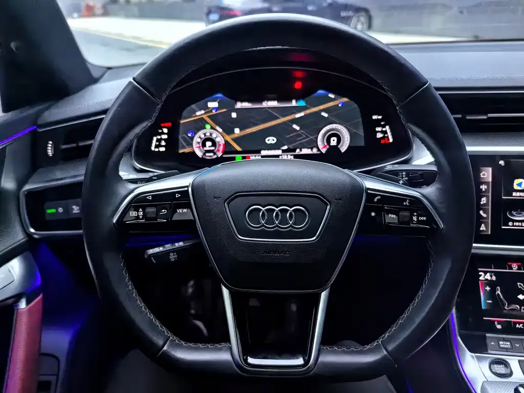 Audi A7L — фото 4