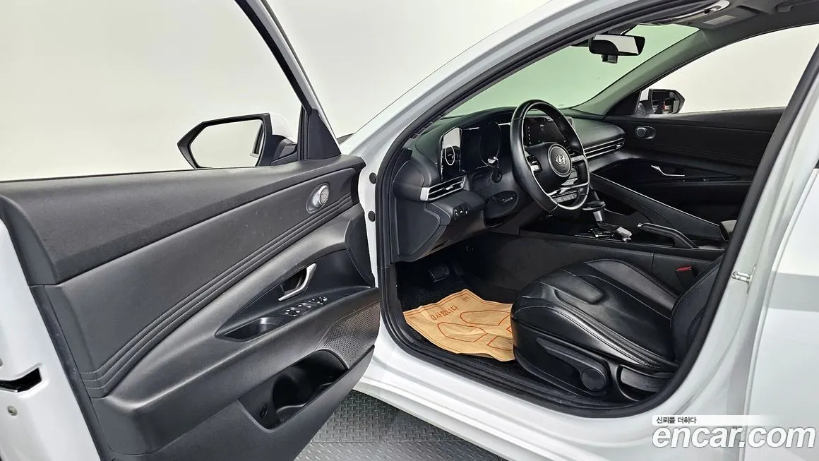 Hyundai AVANTE — фото 6