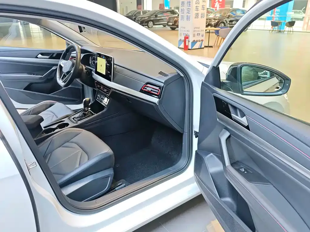 Volkswagen Lavida 2024 из CN, фото 4