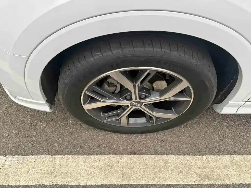Audi Q3 Sportback — фото 2