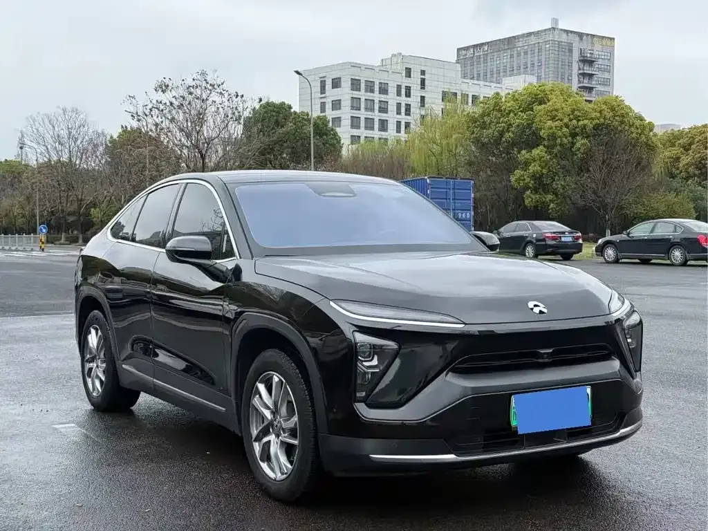 NIO EC6 — фото 7