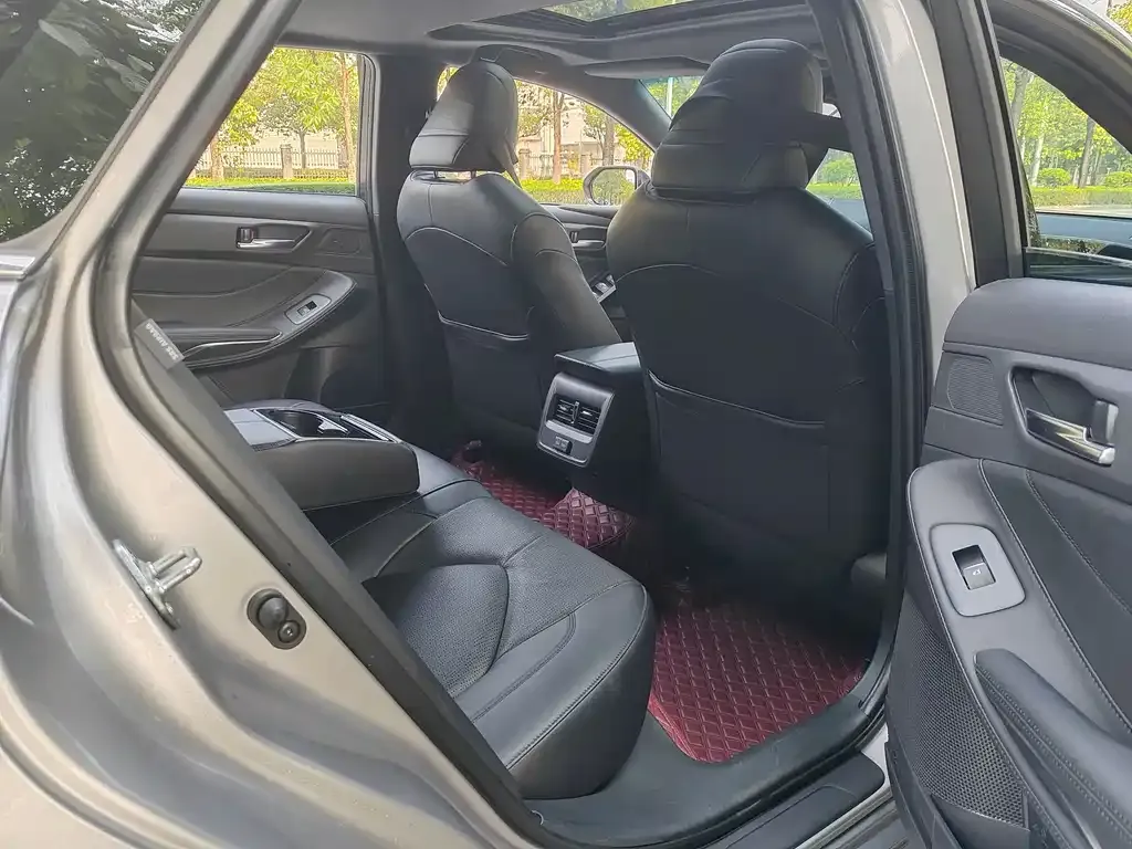 Toyota Avalon 2023 из CN, фото 7