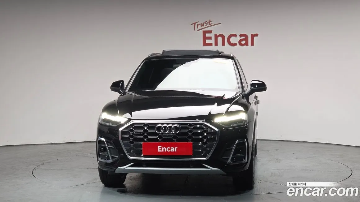 Audi Q5 2023 из KR, фото 2