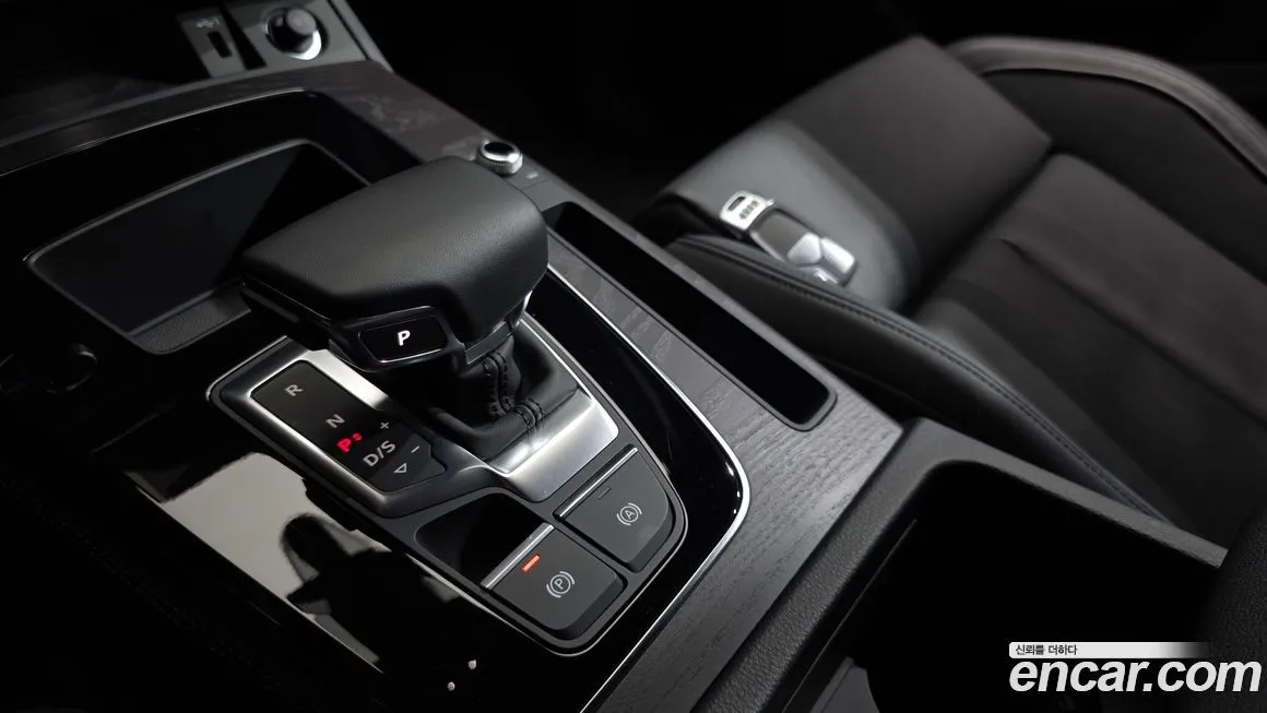 Audi Q5 2023 из KR, фото 8