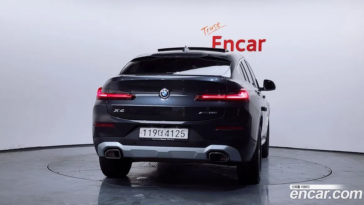 BMW X4 — фото 4