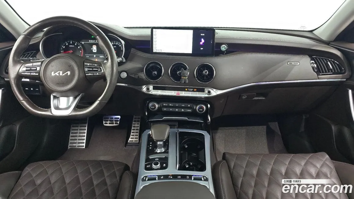 Kia Stinger 2023 из KR, фото 7