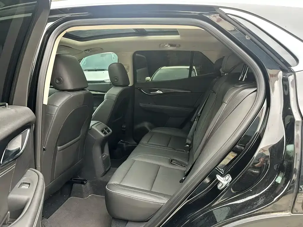 Buick Envision S 2023 из CN, фото 3