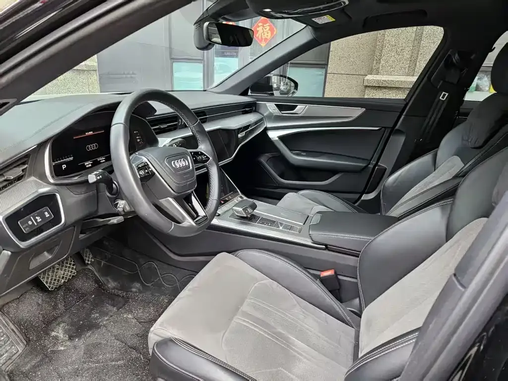 Audi A6L 2024 из CN, фото 2