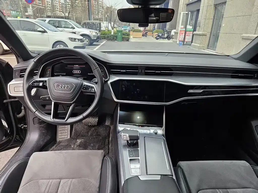 Audi A6L 2024 из CN, фото 6