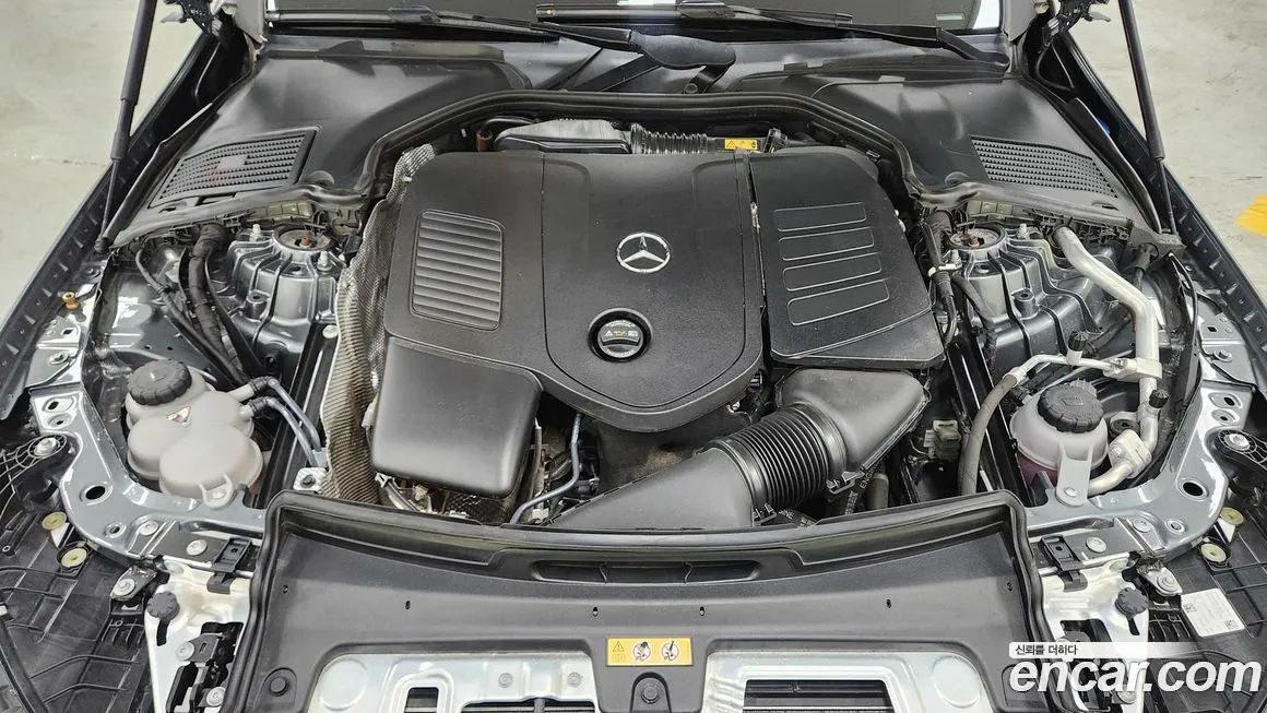 Mercedes-Benz C-Class 2023 из KR, фото 10