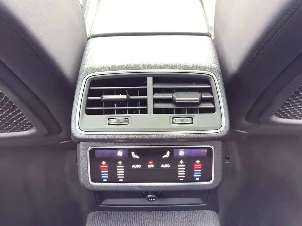 Audi A7 — фото 2