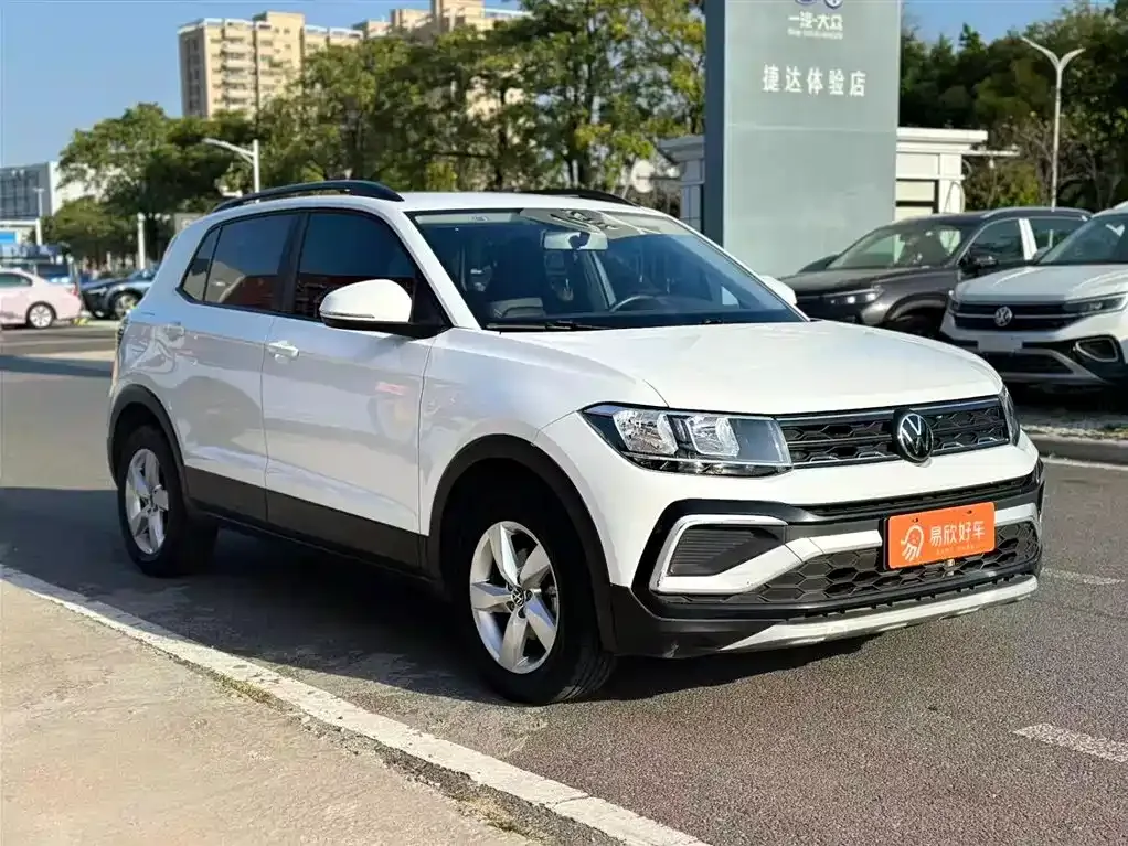 Volkswagen T-Cross — фото 10
